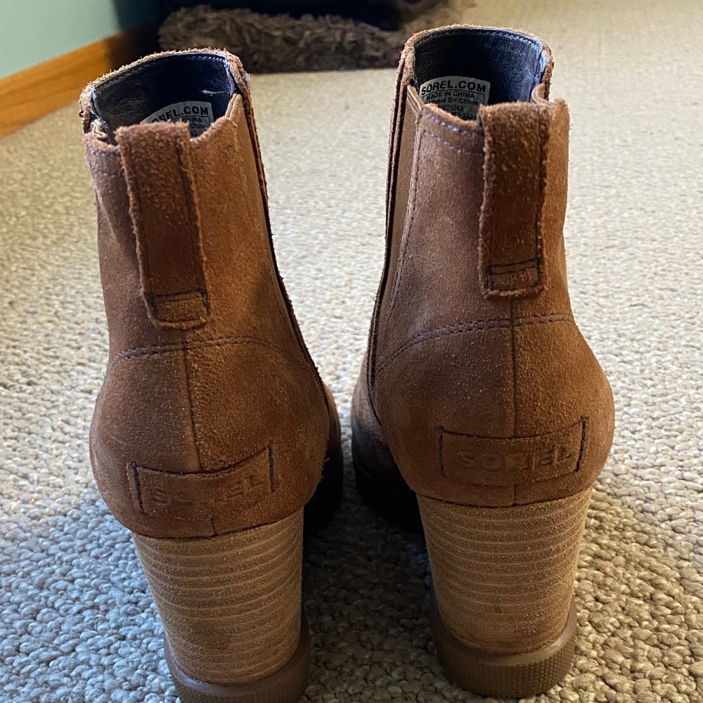Sorel Brown Suede Wedge Boots - Picture 4 of 4